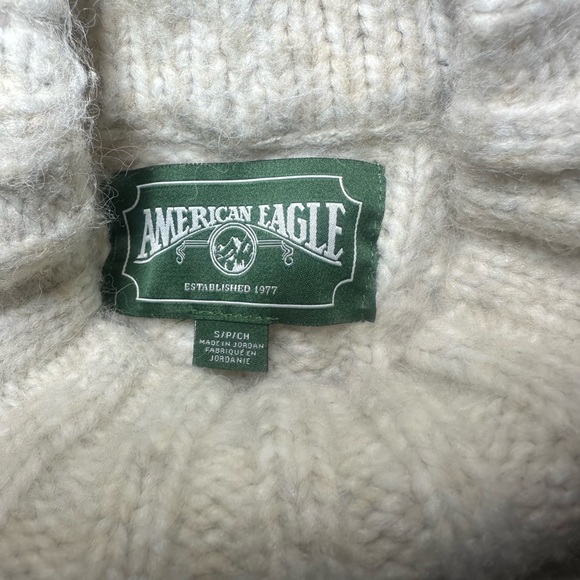 American Eagle Women’s  Knit Crop Sweater Size S - Picture 6 of 6